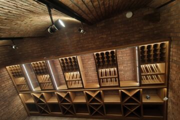 wyposażenie piwnicy na wino Wrocław